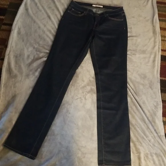 J BRAND jeans - Picture 4 of 10